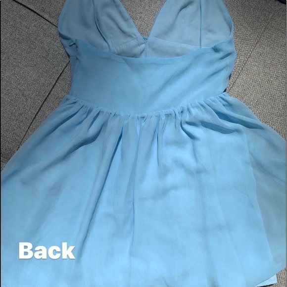 Superdown Carolina Blue mini dress - Picture 4 of 4